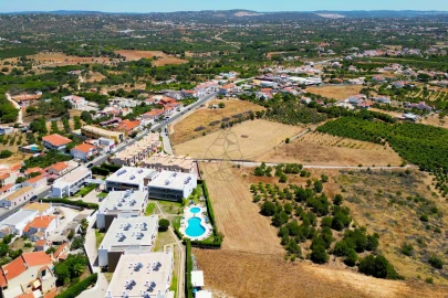 Terreno para Venda em Albufeira e Olhos de Água