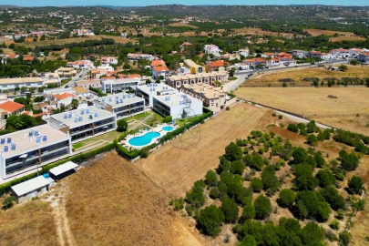Terreno para Venda em Albufeira e Olhos de Água