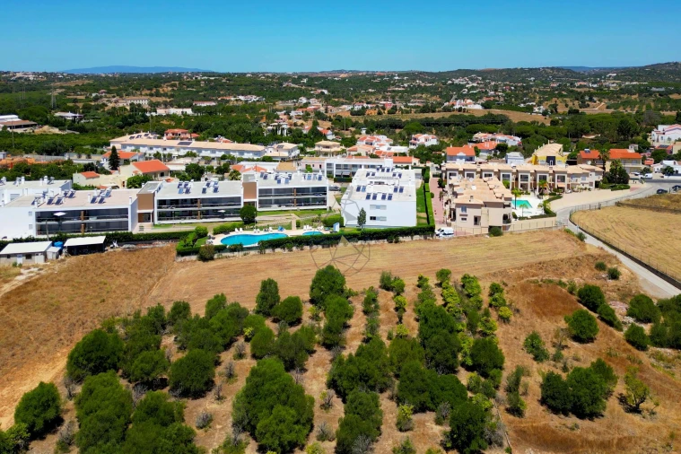Terreno para Venda em Albufeira e Olhos de Água Foto 8