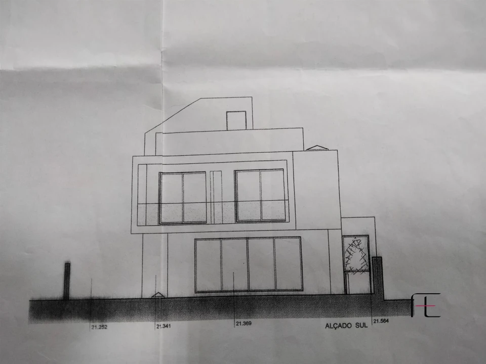 Terreno para Venda em São Felix da Marinha Foto 1