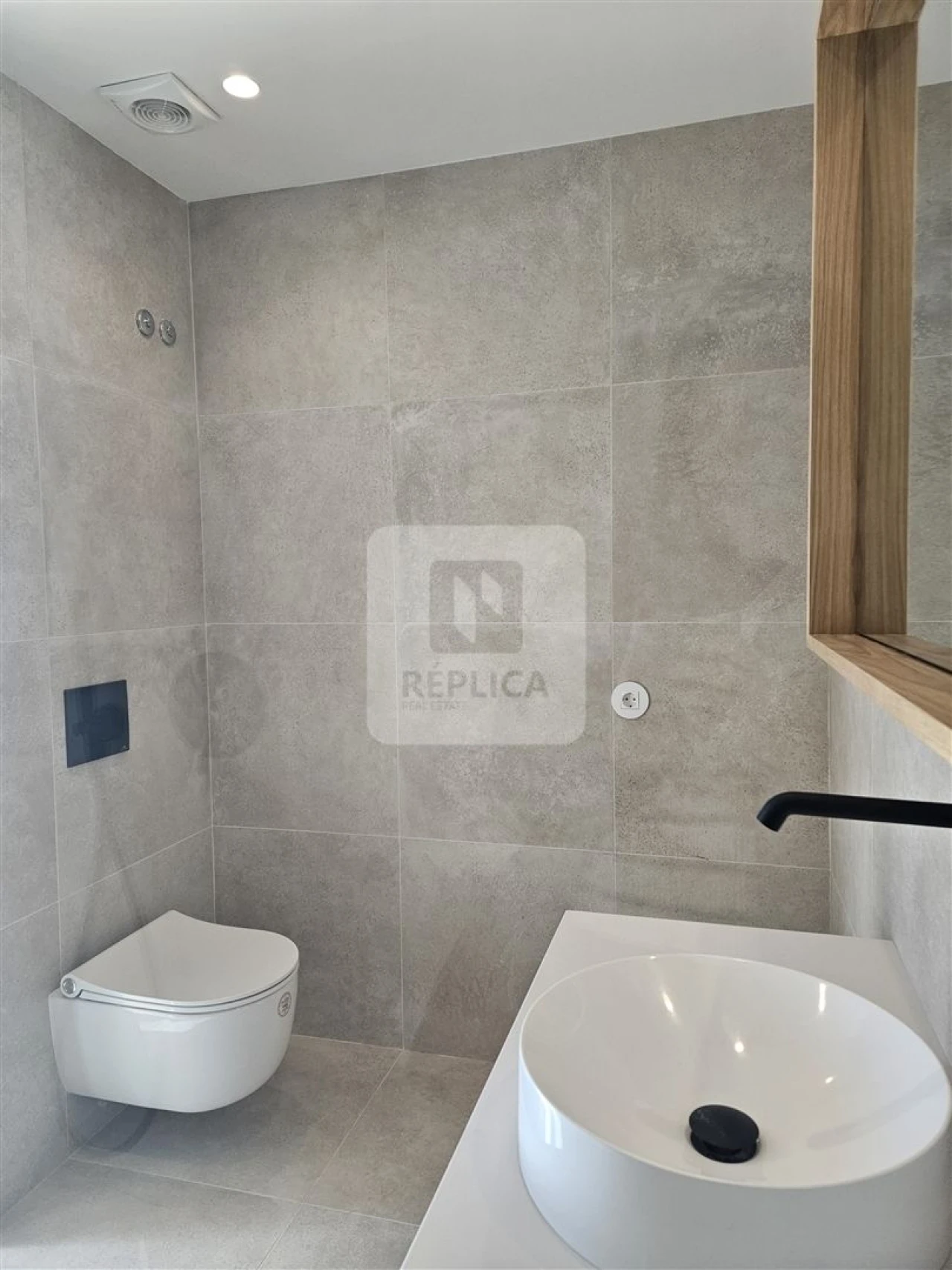 Apartamento T2 para Venda em Canidelo Foto 32