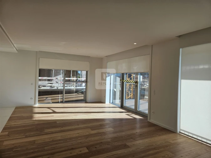 Apartamento T2 para Venda em Canidelo Foto 4