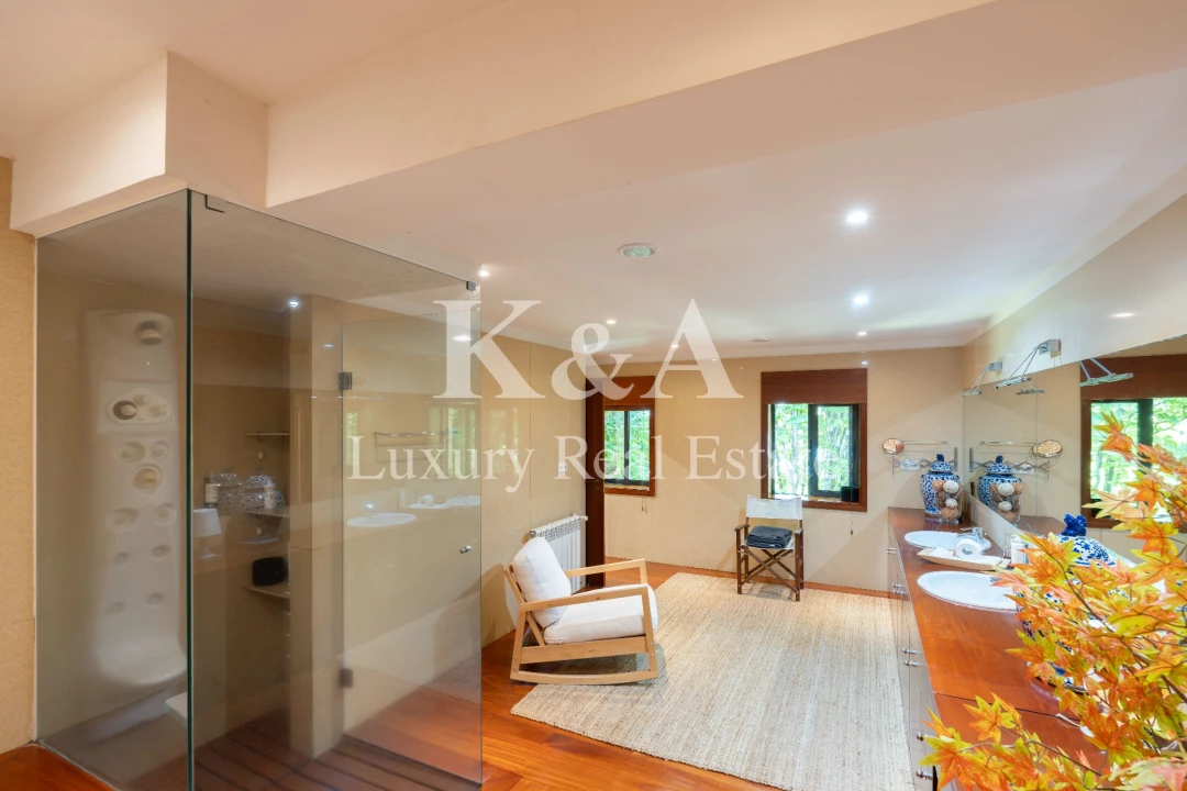 Quinta T5 para Venda em Santa Cruz do Douro e São Tomé de Covelas Foto 25