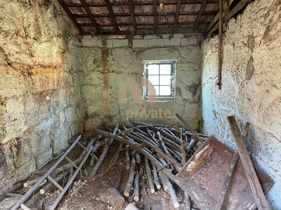 Moradia T3 para Venda em Vilarinho Foto 11