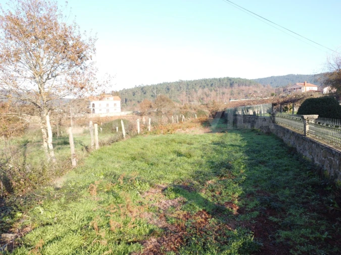 Terreno para Venda em Covas Foto 3