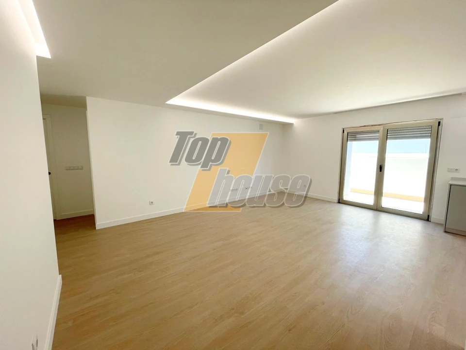 Apartamento T3 para Venda em Costa da Caparica Foto 11
