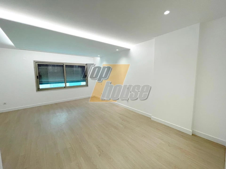 Apartamento T3 para Venda em Costa da Caparica Foto 12