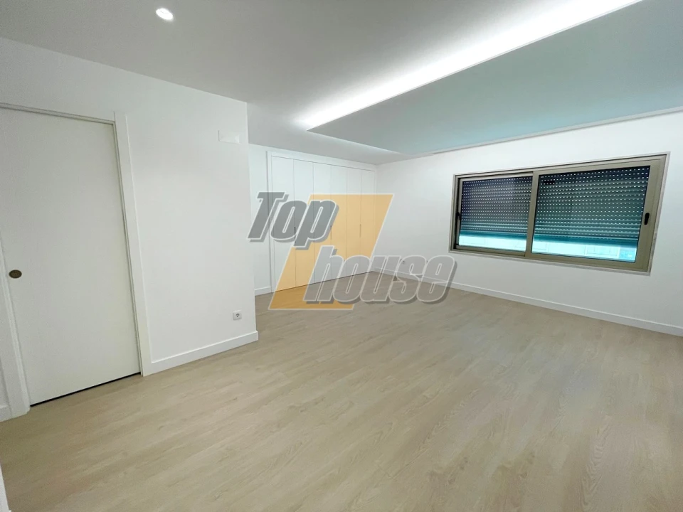 Apartamento T3 para Venda em Costa da Caparica Foto 15