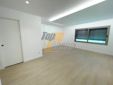 Apartamento T3 para Venda em Costa da Caparica