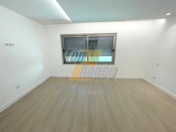 Apartamento T3 para Venda em Costa da Caparica