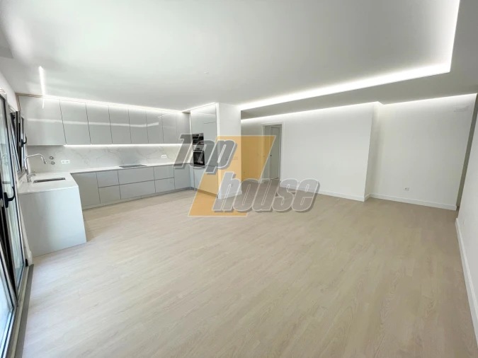 Apartamento T3 para Venda em Costa da Caparica