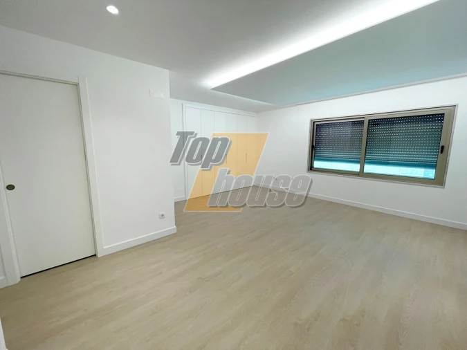 Apartamento T3 para Venda em Costa da Caparica Foto 15
