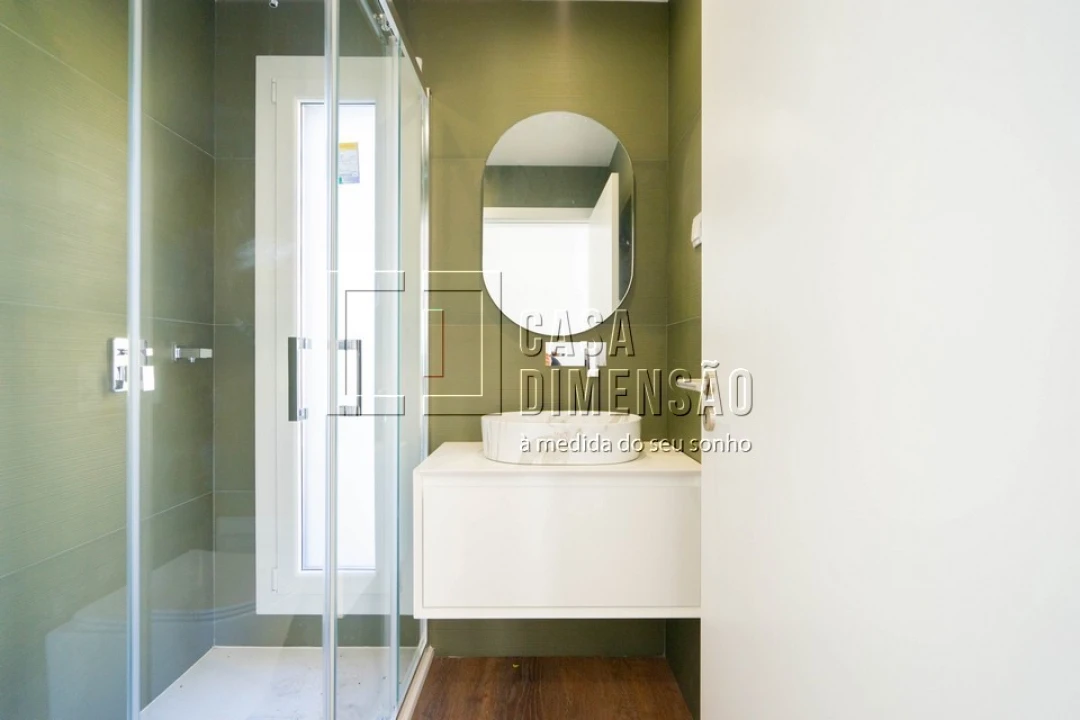 Moradia T4 para Venda em Amora Foto 22