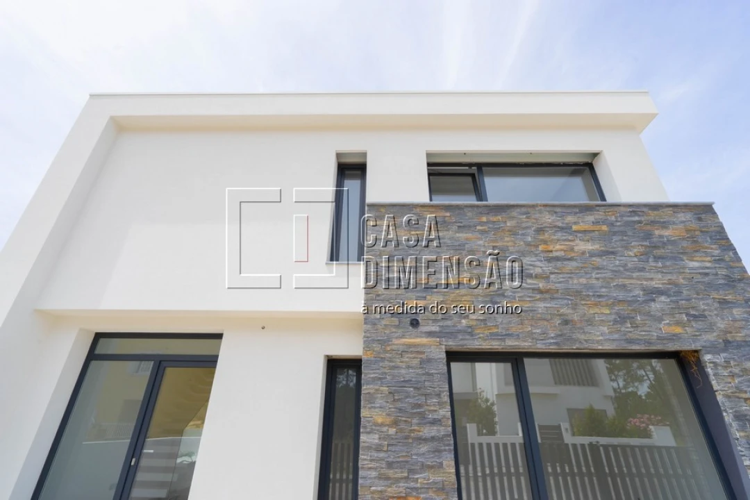 Moradia T4 para Venda em Amora Foto 47