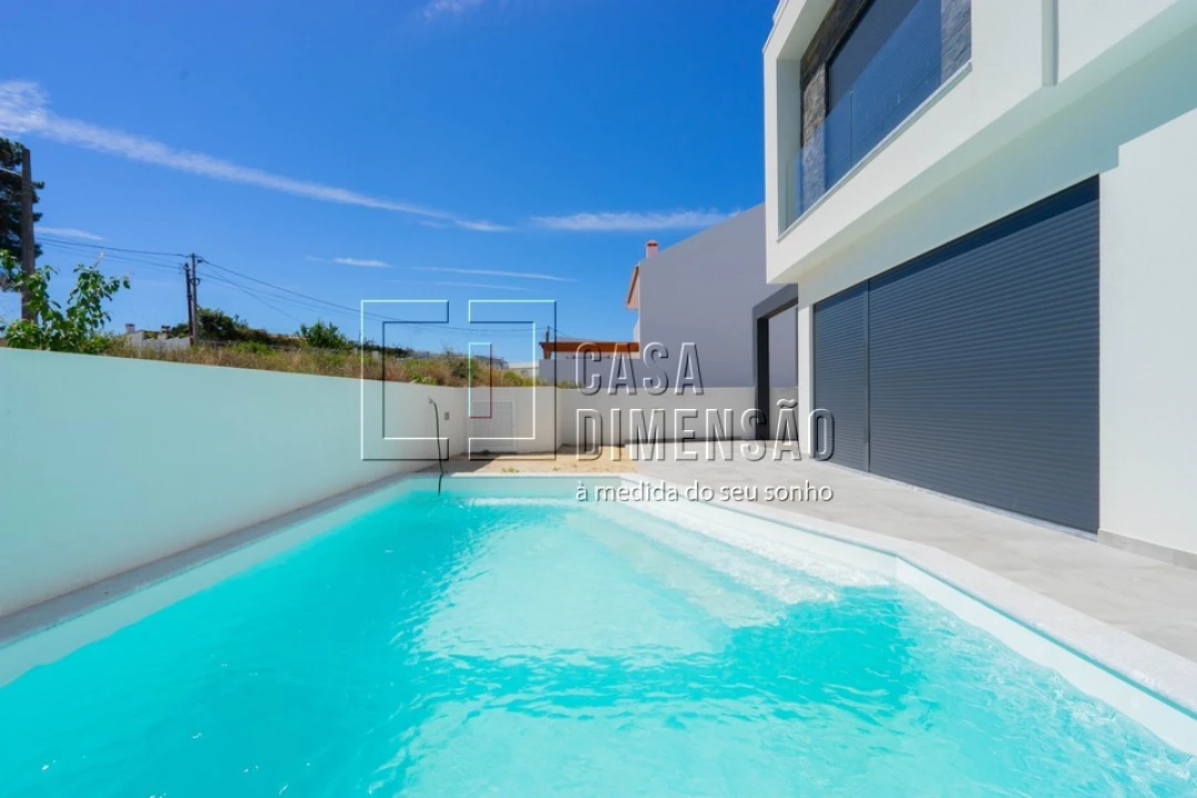 Moradia T4 para Venda em Amora Foto 52