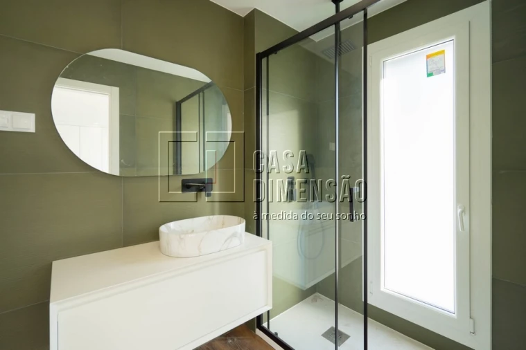 Moradia T4 para Venda em Amora Foto 29