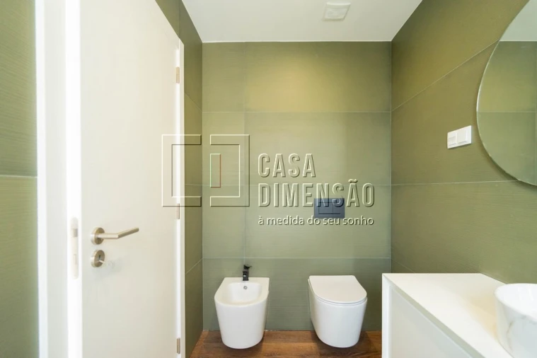 Moradia T4 para Venda em Amora Foto 31