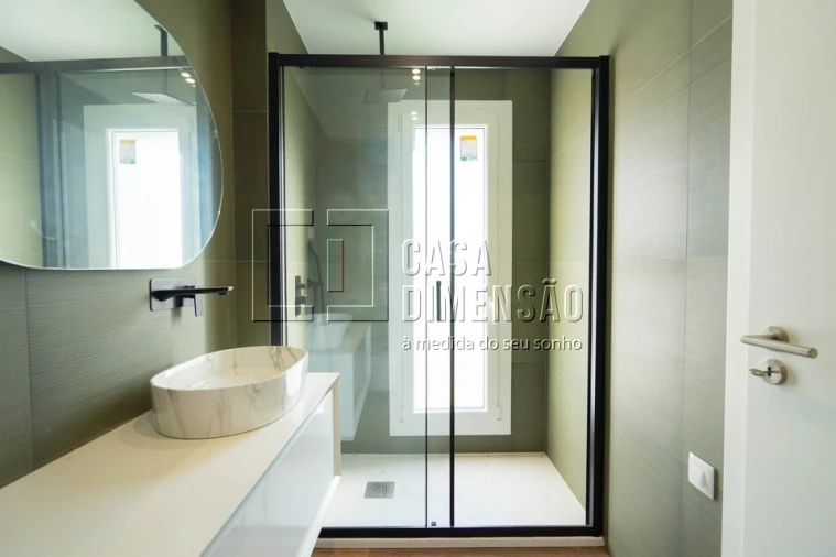 Moradia T4 para Venda em Amora Foto 32