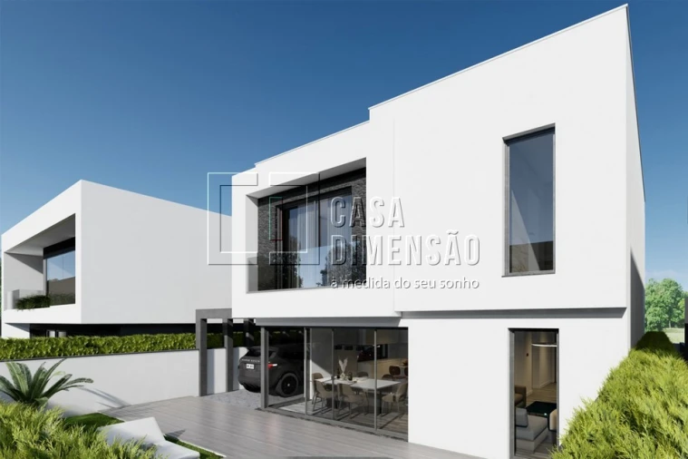 Moradia T4 para Venda em Amora Foto 63