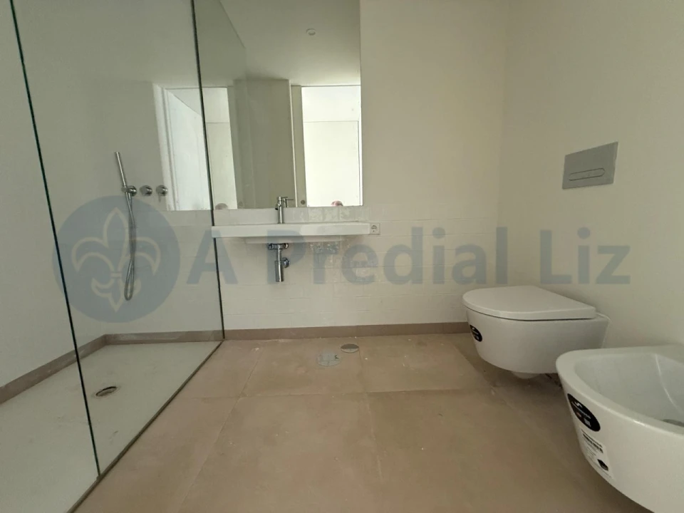 Apartamento T1 para Venda em Paranhos Foto 7