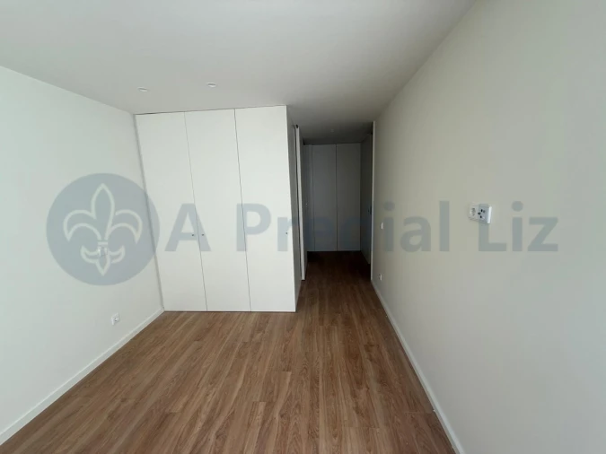 Apartamento T1 para Venda em Paranhos Foto 10