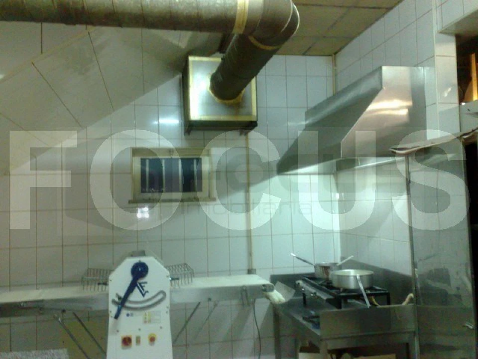 Negócio para Cedência de Quotas em Oliveira do Bairro Foto 1