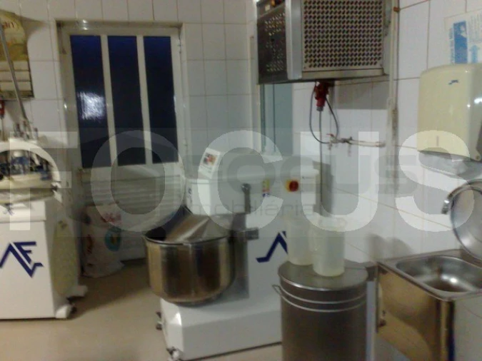 Negócio para Cedência de Quotas em Oliveira do Bairro Foto 3