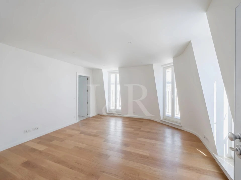 Apartamento T2 para Venda em Misericórdia Foto 2