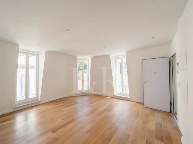 Apartamento T2 para Venda em Misericórdia Foto 3