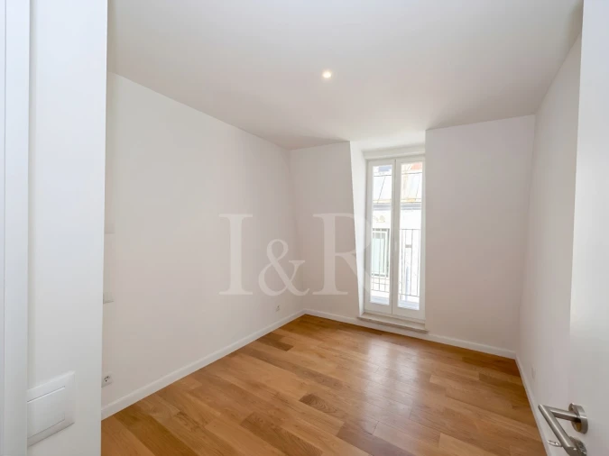 Apartamento T2 para Venda em Misericórdia Foto 9