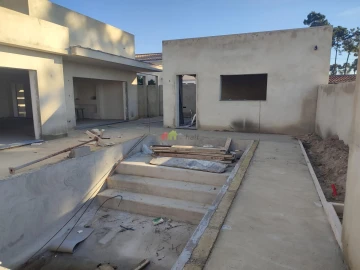 Moradia T5 para Venda em Azeitão (São Lourenço e São Simão)