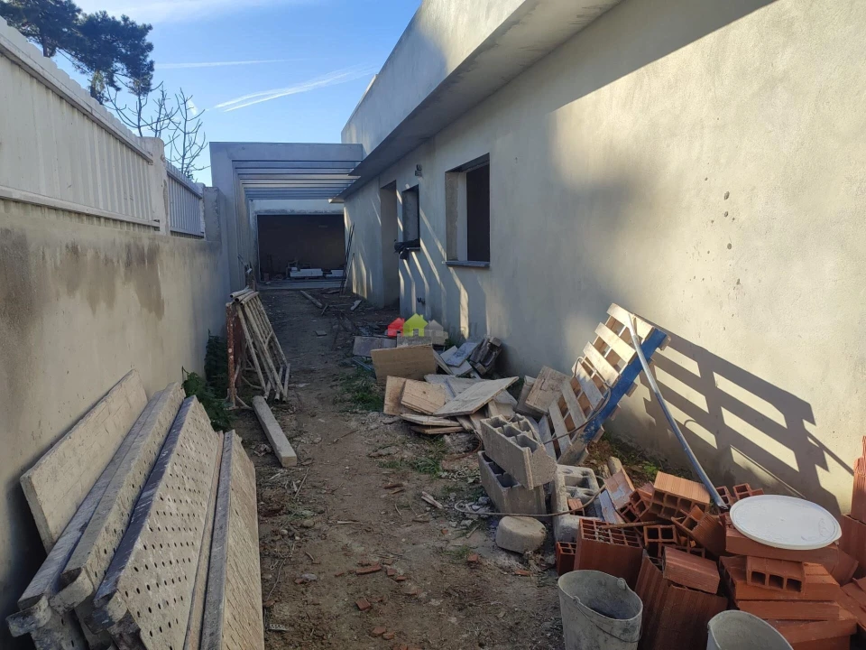 Moradia T5 para Venda em Azeitão (São Lourenço e São Simão) Foto 9