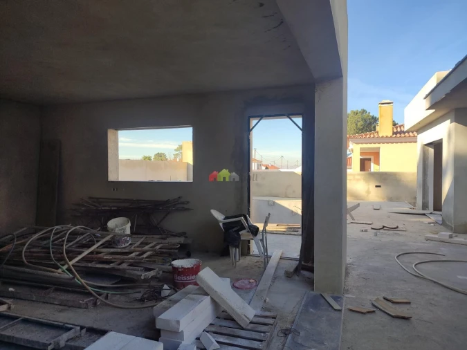 Moradia T5 para Venda em Azeitão (São Lourenço e São Simão) Foto 23