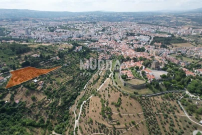 Moradia T2 para Venda em Sé, Santa Maria e Meixedo