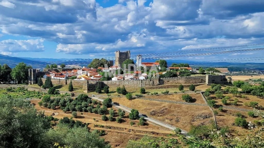 Moradia T2 para Venda em Sé, Santa Maria e Meixedo Foto 12