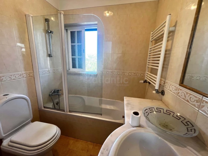 Moradia T3 para Arrendamento em Alcabideche Foto 15