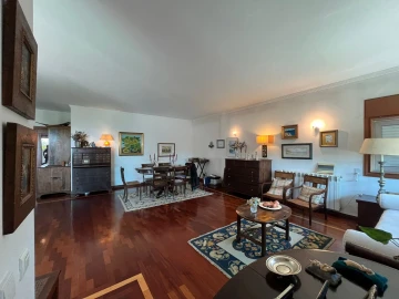 Apartamento T4 para Venda em Matosinhos e Leça da Palmeira