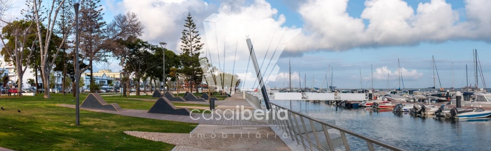 Apartamento T1 para Venda em Quelfes Foto 10