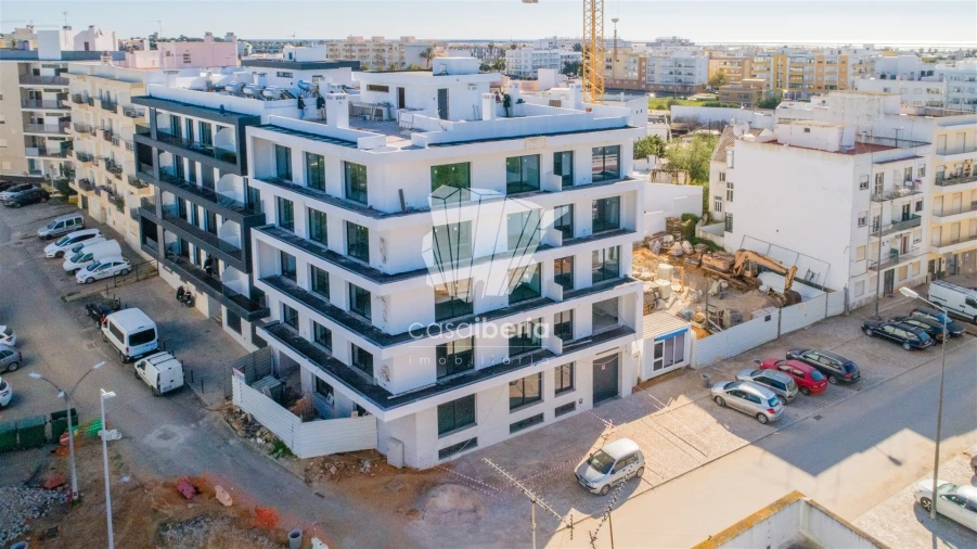 Apartamento T1 para Venda em Quelfes Foto 1