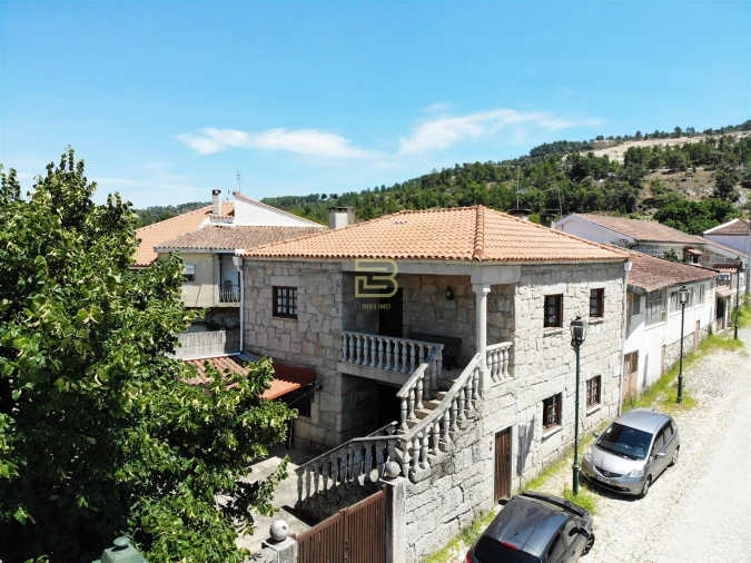 Moradia T3 para Venda em Santo Estêvão Foto 23