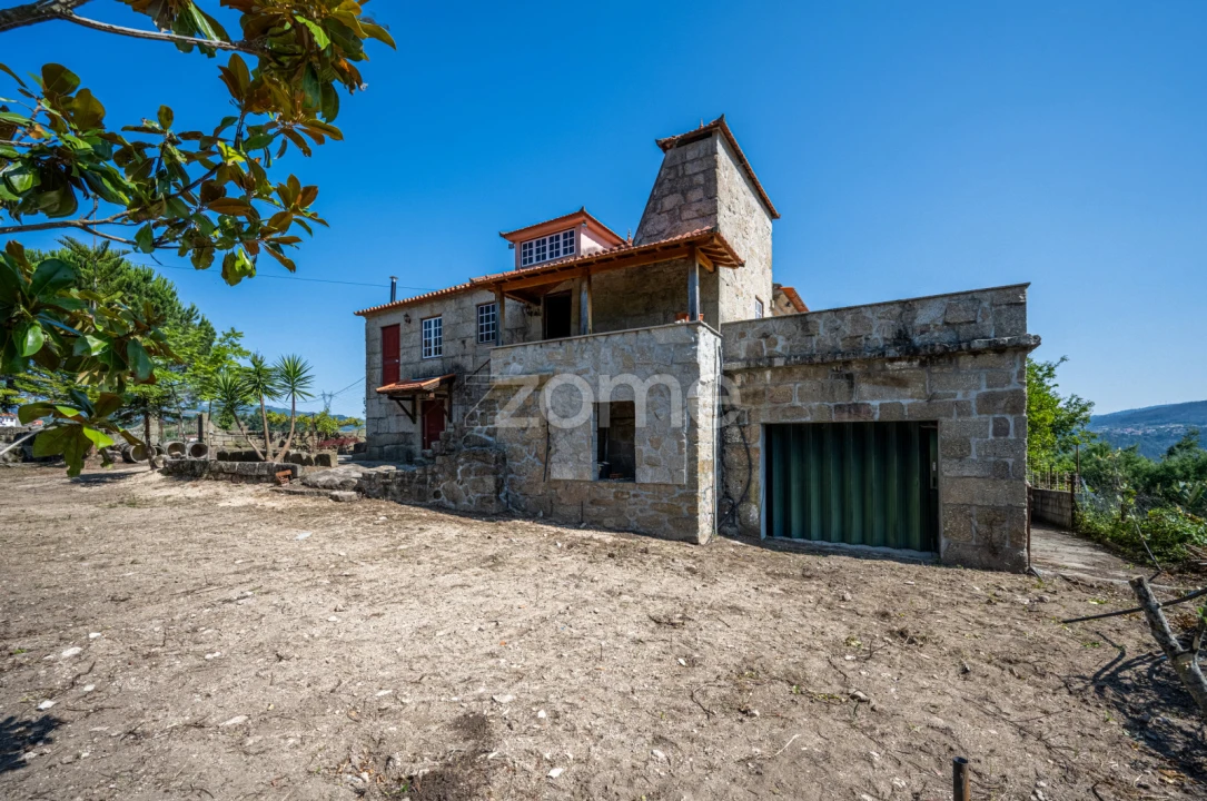 Quinta T3 para Venda em Cinfães Foto 23