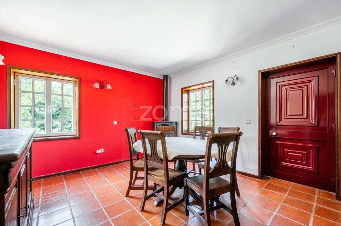 Quinta T3 para Venda em Cinfães Foto 9