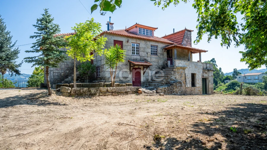 Quinta T3 para Venda em Cinfães
