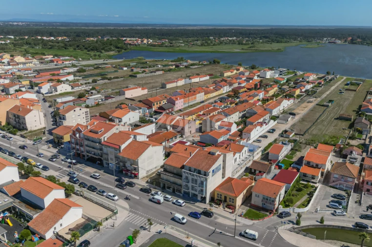 Prédio para Venda em Praia de Mira Foto 21