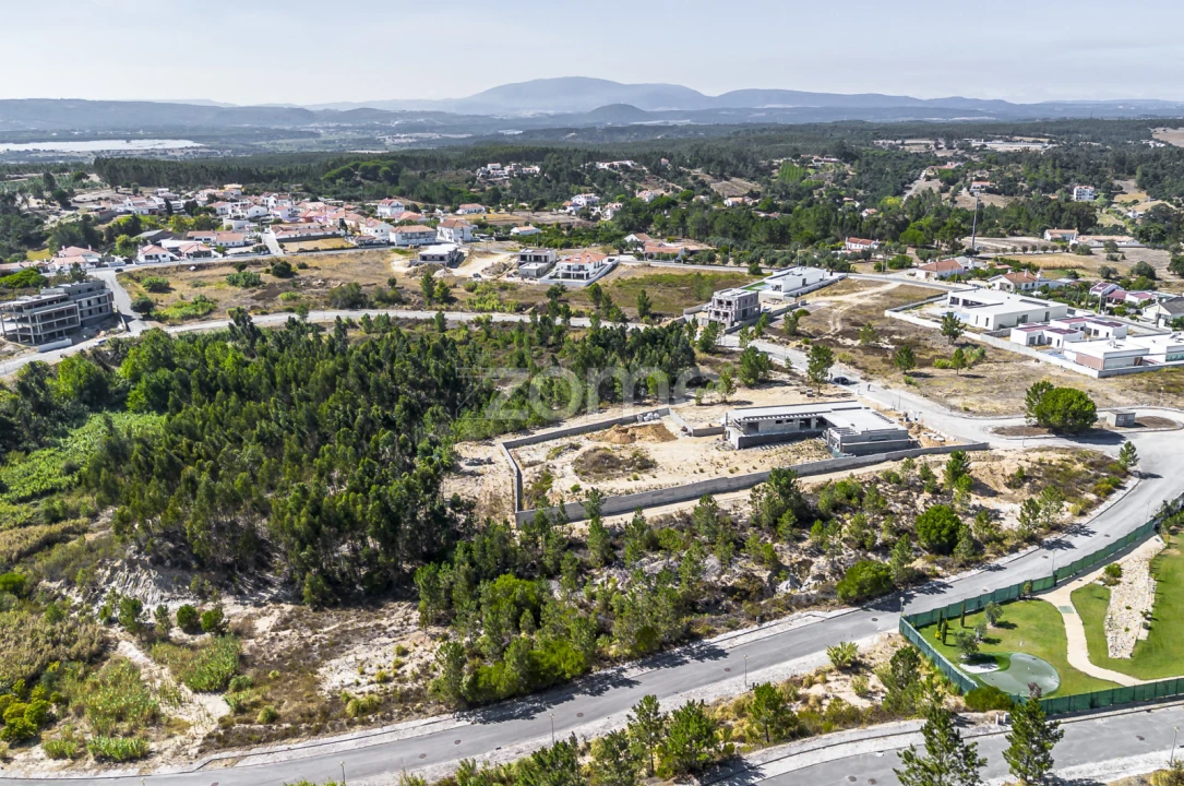 Moradia T4 para Venda em Azambuja Foto 22