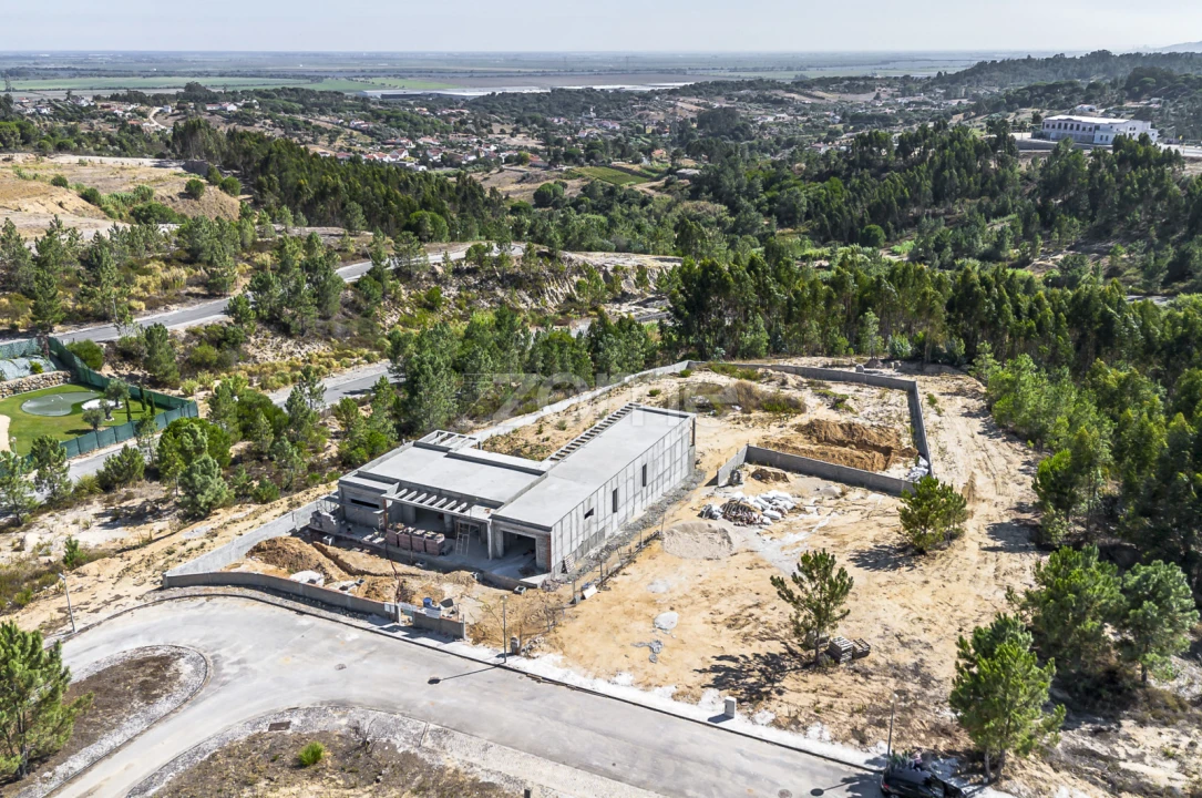 Moradia T4 para Venda em Azambuja Foto 19