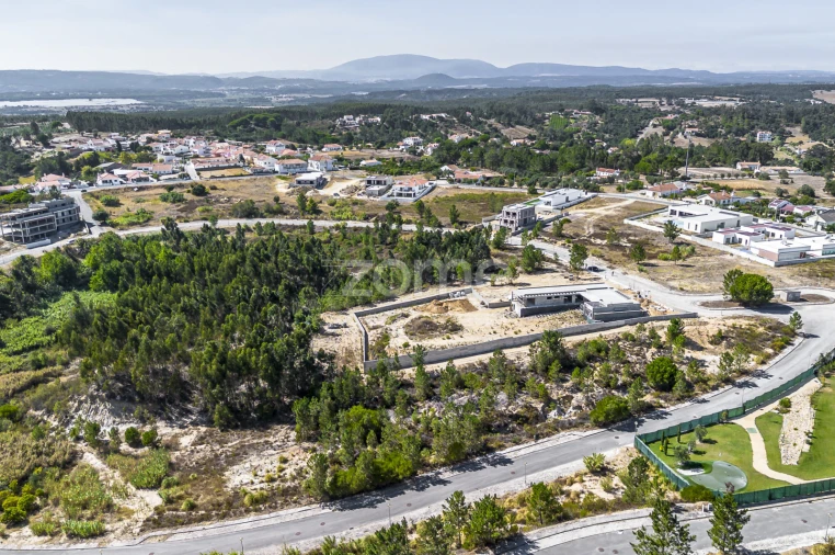 Moradia T4 para Venda em Azambuja Foto 22