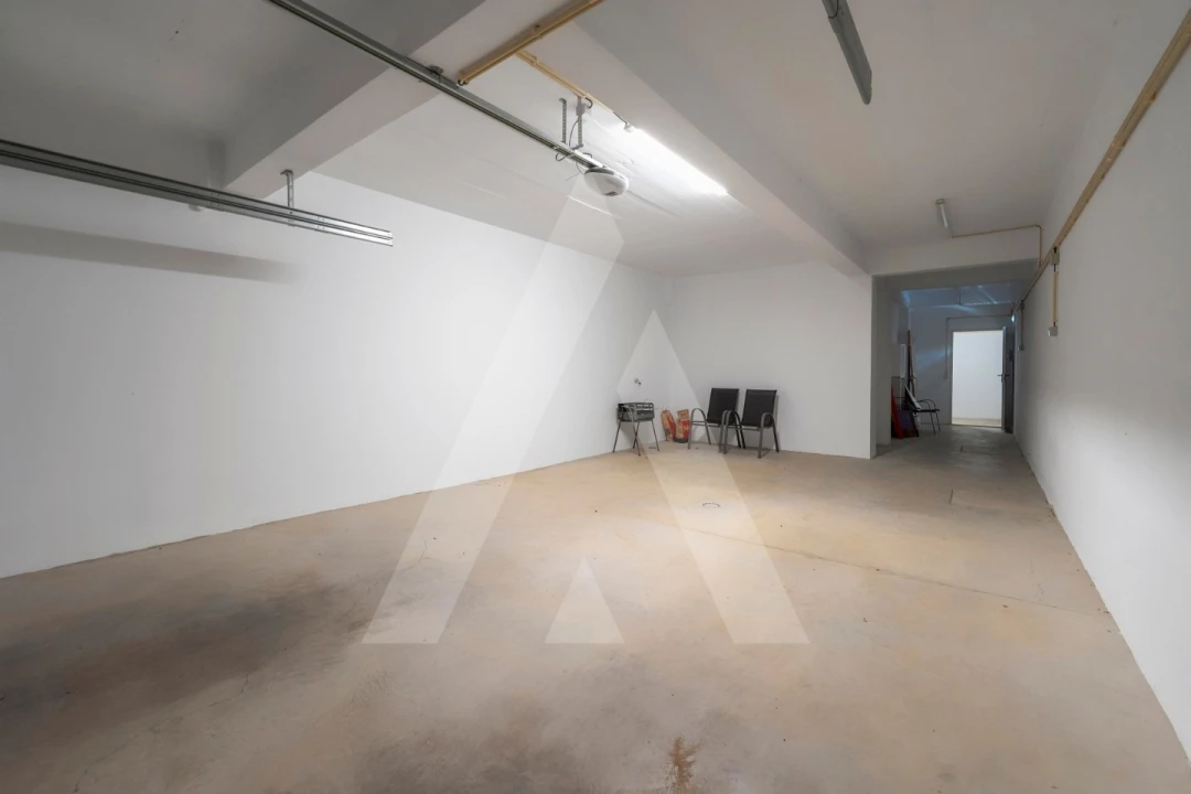 Apartamento T3 para Venda em Santa Barbara de Nexe Foto 54