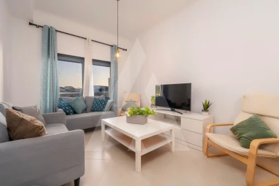 Apartamento T3 para Venda em Santa Barbara de Nexe