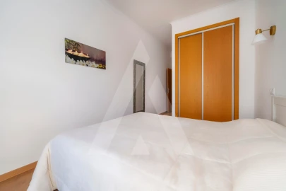 Apartamento T3 para Venda em Santa Barbara de Nexe